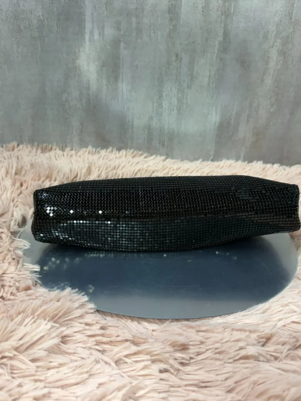 EUC Sparkly Sequin Evening Clutch/Formal Clutch - Black